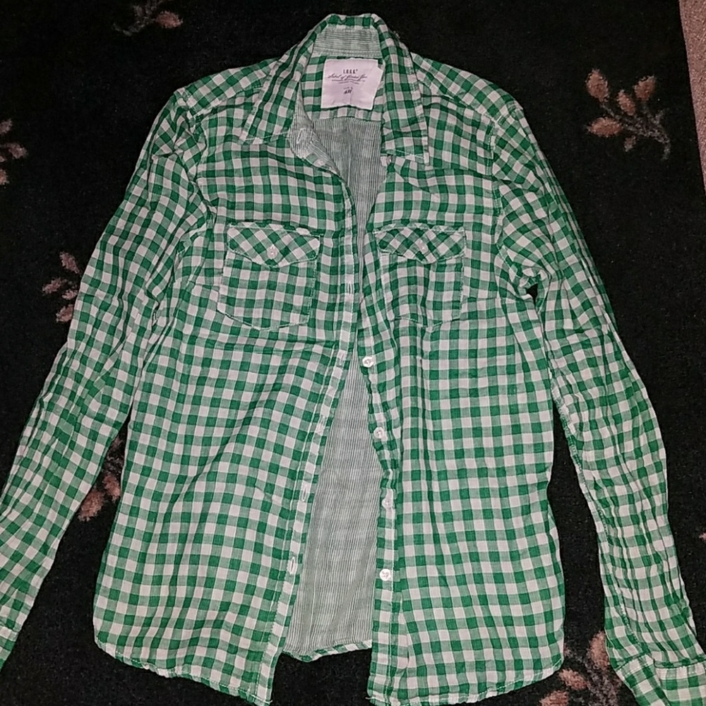 Green / White plaid button down shirt